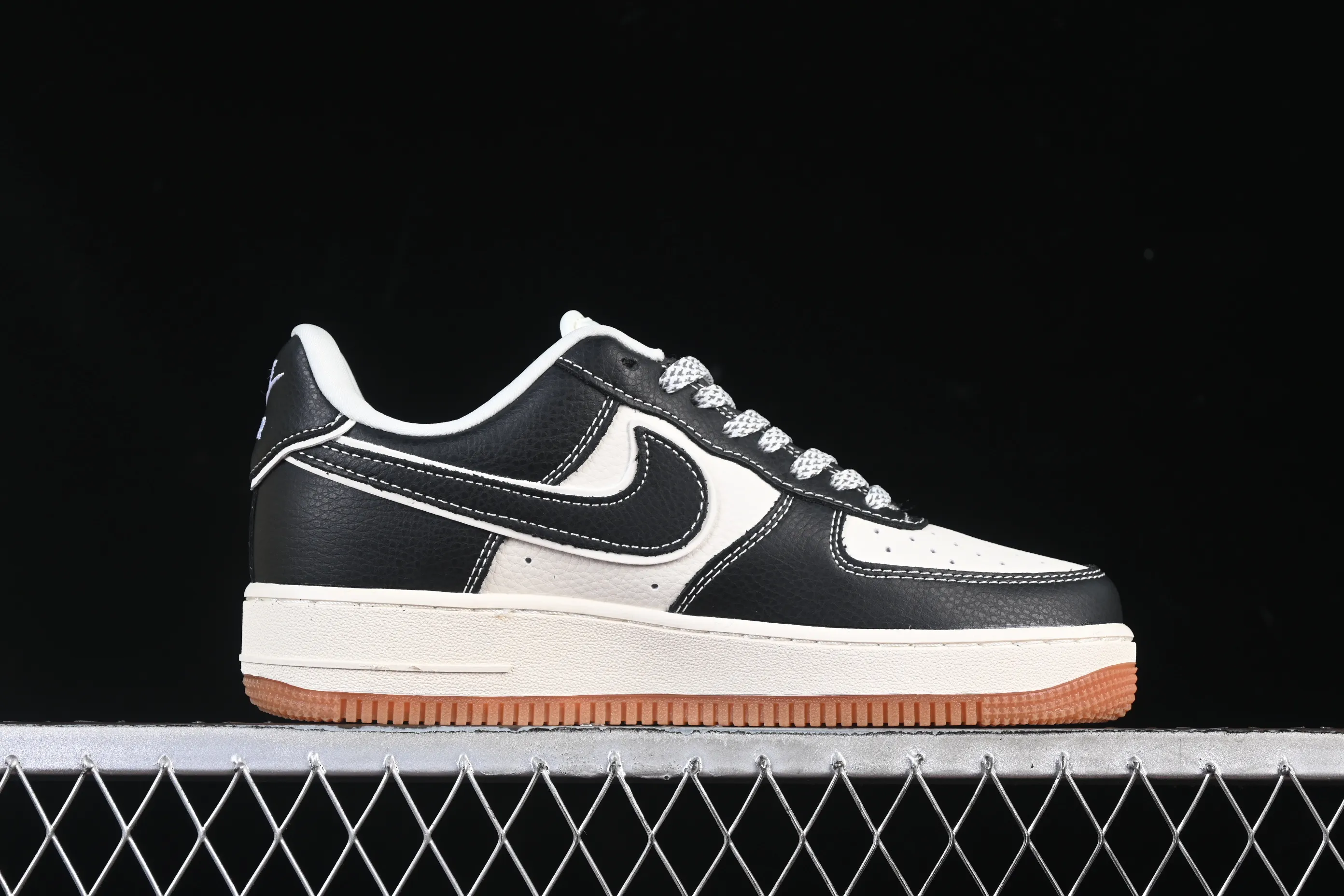 All categories Nk Air Force 1 Air Force series Nk Air Force 1 Low Air Force low-top Nike Air Force 1'07 Low Stusi co-branded beige rubber sole Air Force 1 low-top casual sneakers DD1982-323